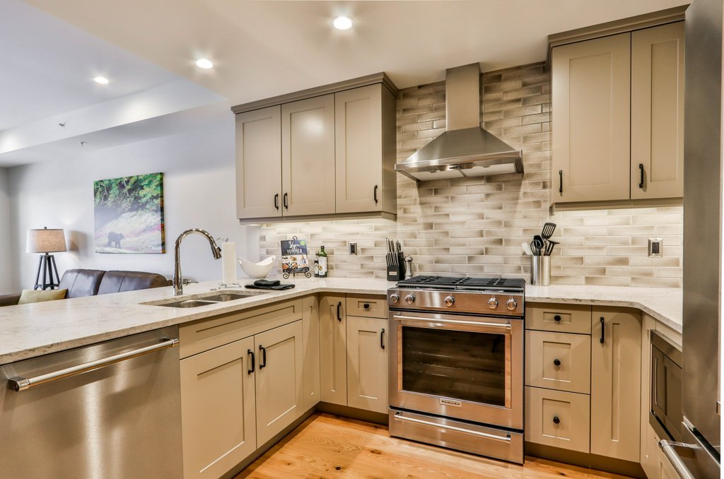 kitchen with all appliances in #211 White Spruce Lodge